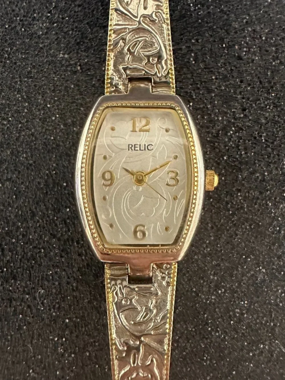 3/$30 Relic Watch Women Silver Gold Two Tone Floral Embossing New Battery 6